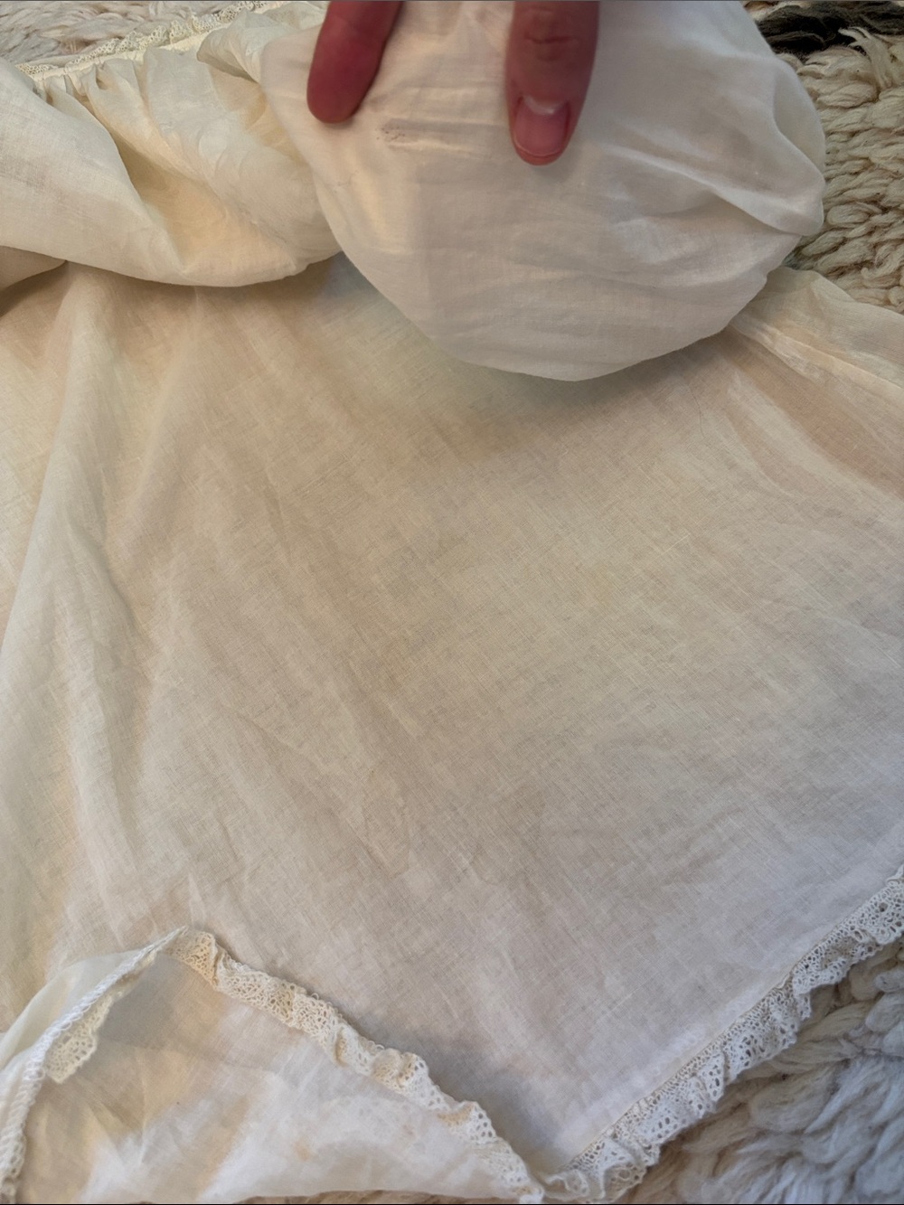 Doen Toccata Nightgown - Picture 17 of 17